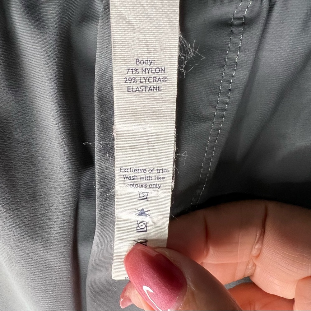Lululemon Cutback Luxtreme Straight Leg Gray Nylon Blend Activewear Pants‎ - Picture 8 of 11